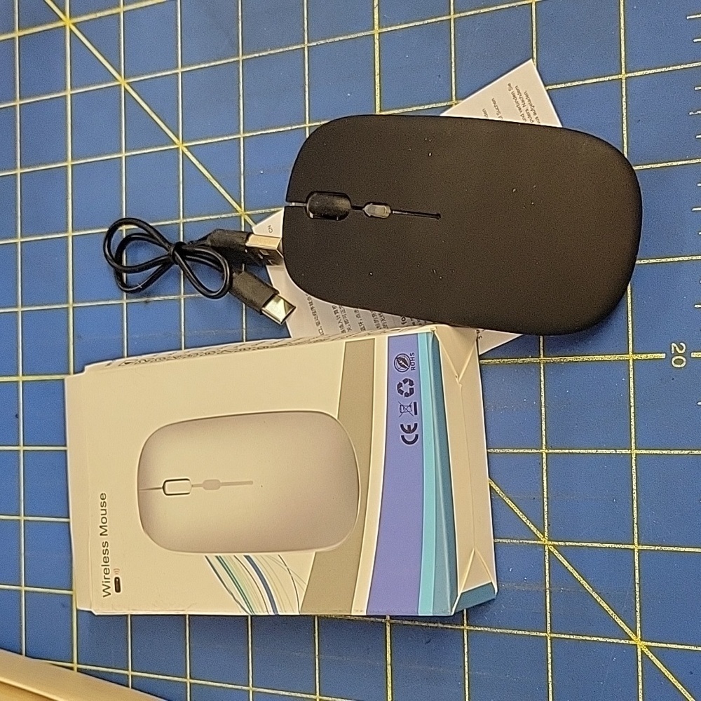 Bluetooth + 2.4G Dual Mode Wireless Black Mouse